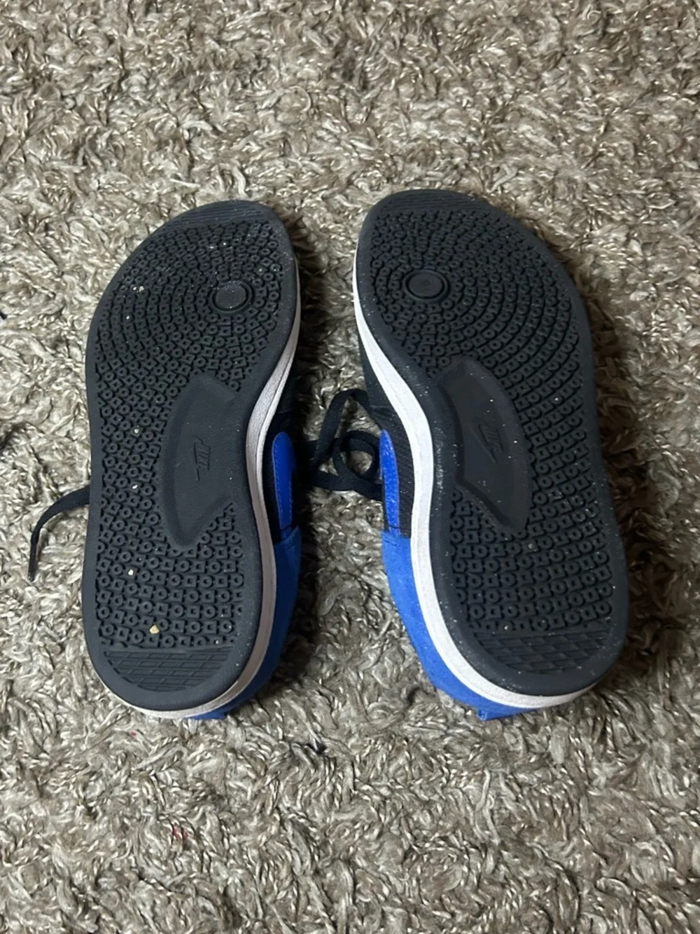 Nike SB Alleyoop Sneakers - Picture 5 of 5